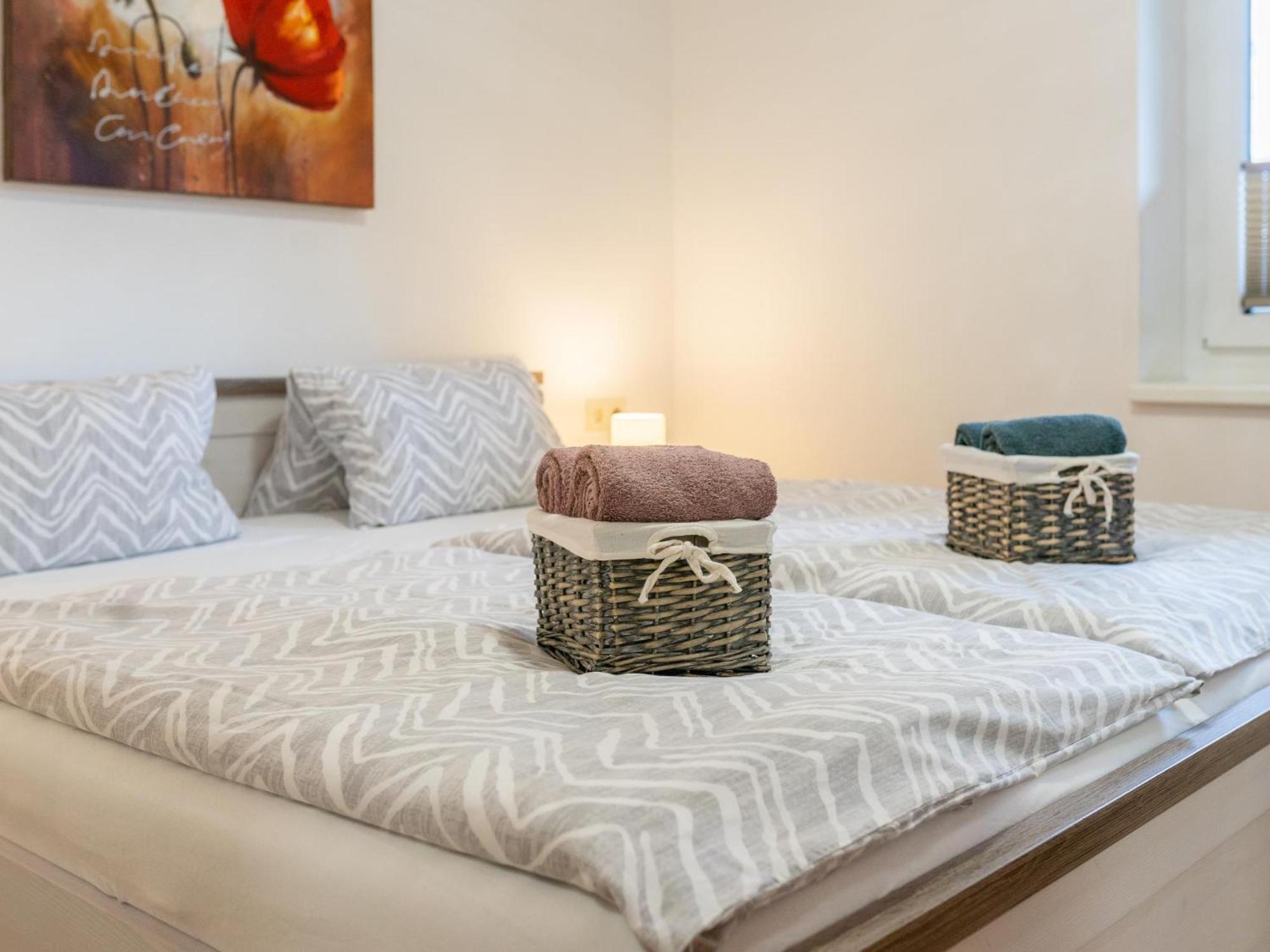 Conny Apartment Maria Alm am Steinernen Meer Bagian luar foto