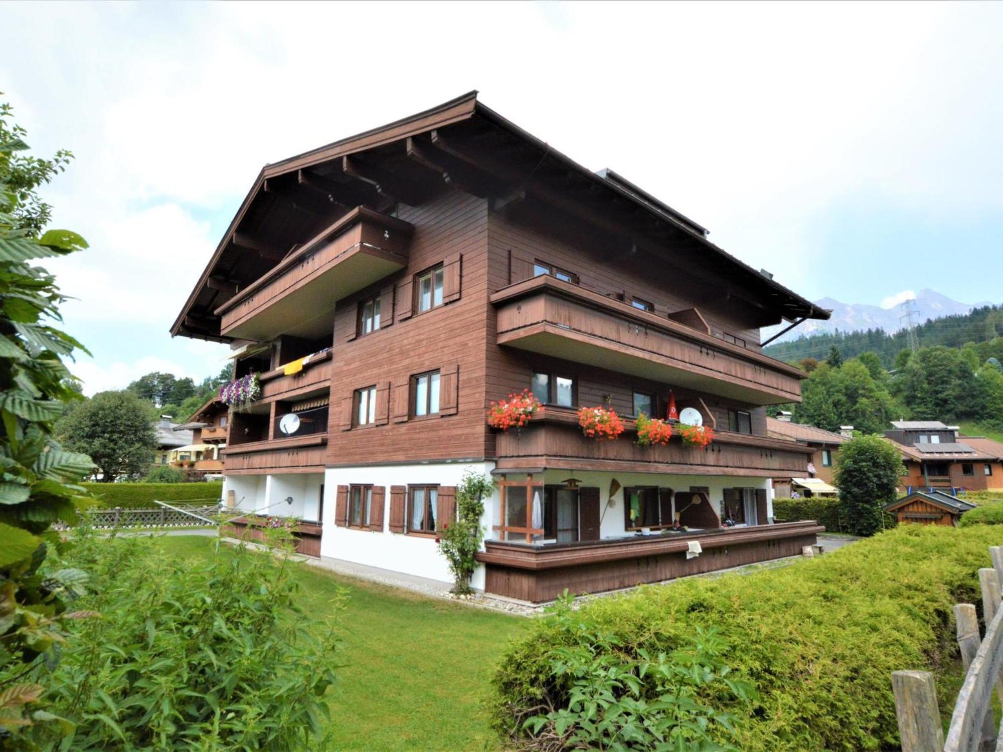 Conny Apartment Maria Alm am Steinernen Meer Bagian luar foto