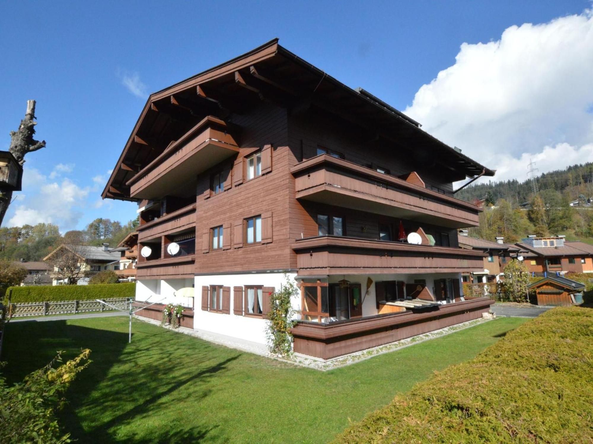 Conny Apartment Maria Alm am Steinernen Meer Bagian luar foto